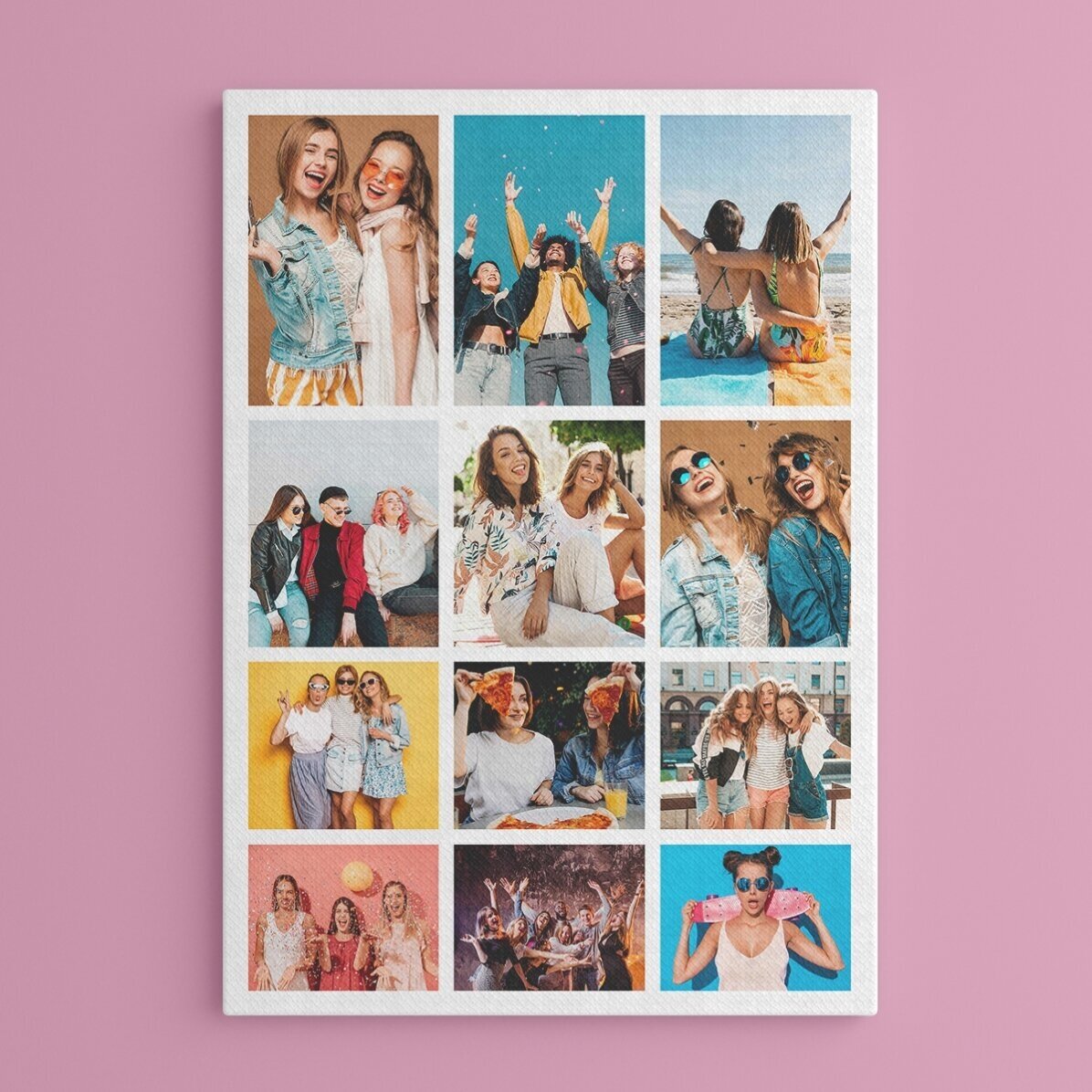Tableau sur toile personnalisé avec 12 photos soigneusement sélectionnées