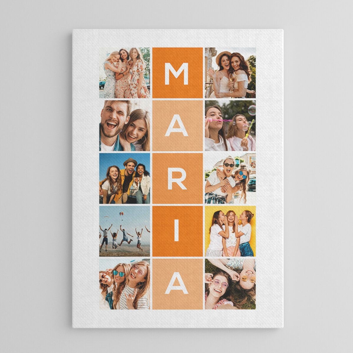 Tableau personnalisé avec 10 photos et un prénom de 5 lettres