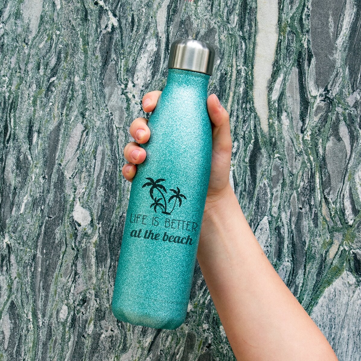 Thermos à paillettes personnalisé avec inscription - « Life is better at the beach »