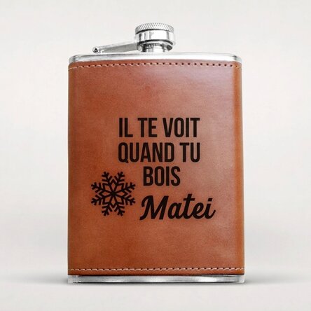 Flacon de poche personnalisé recouvert de cuir - « Il te voit quand tu bois »