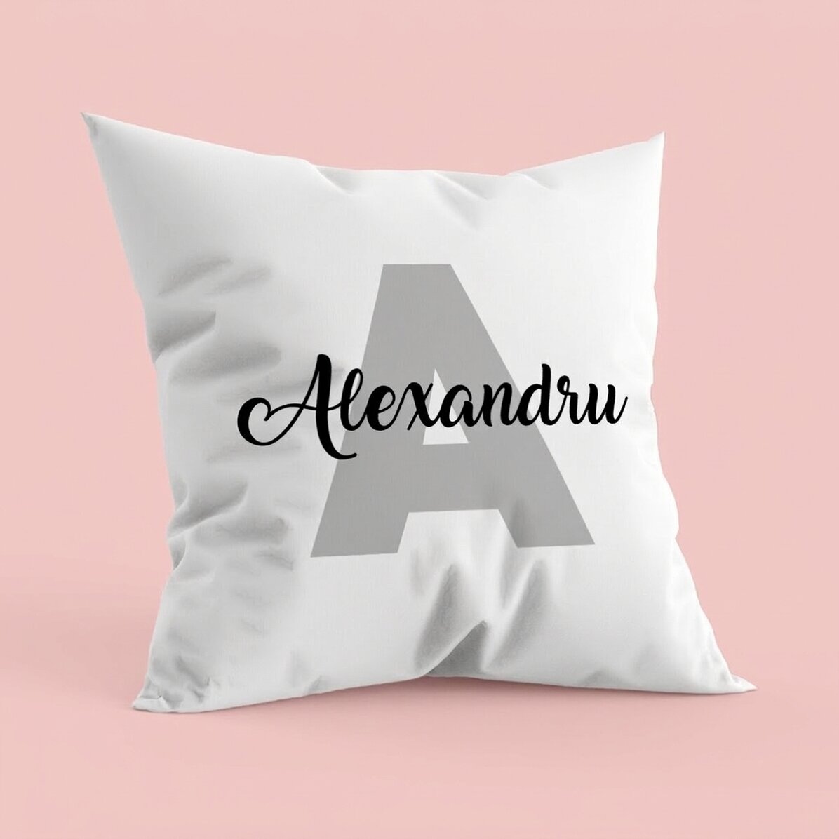 Coussin personnalisé avec inscription - Initiale