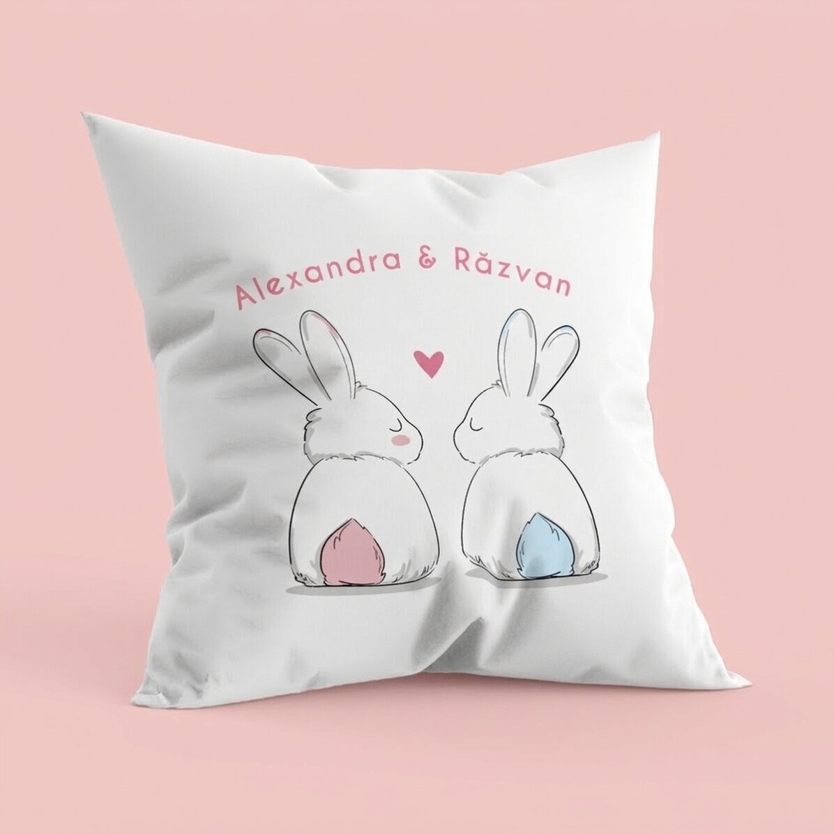 Coussin personnalisé avec inscription - Bunnies in love