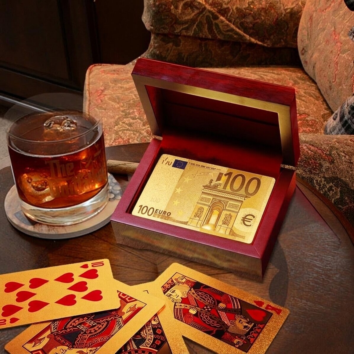 Lot de jeux de cartes dorés