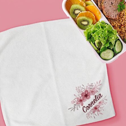 Serviette personnalisée avec prénom - Cadre floral