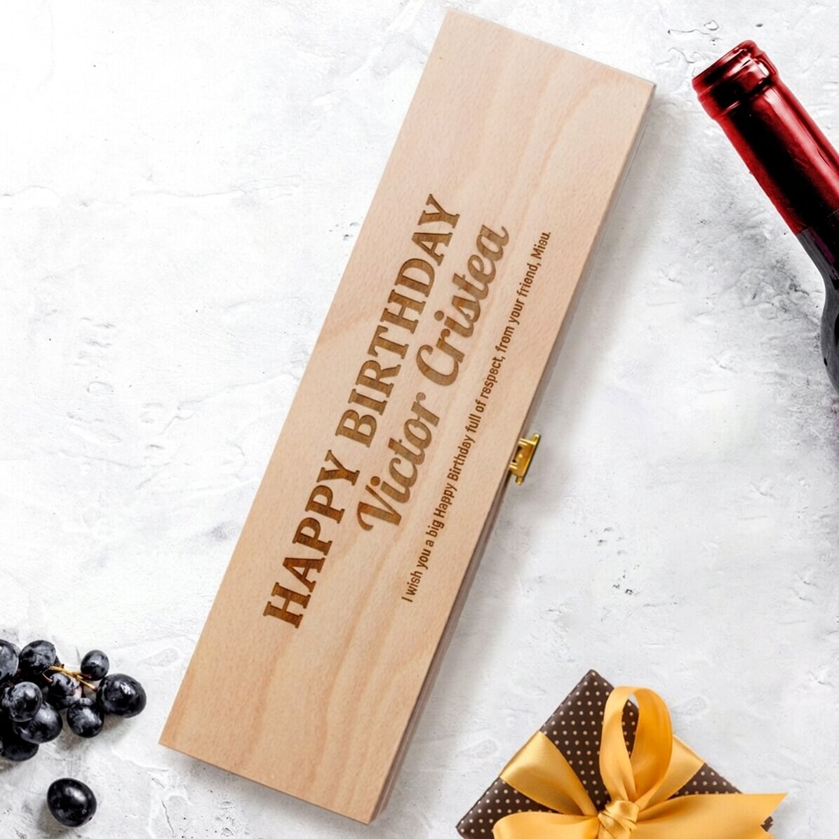 Coffret de vin personnalisé pour un anniversaire avec un message - Joyeux anniversaire