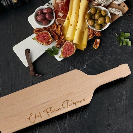 Coupe-fromage en forme de bouteille, personnalisé avec une signature