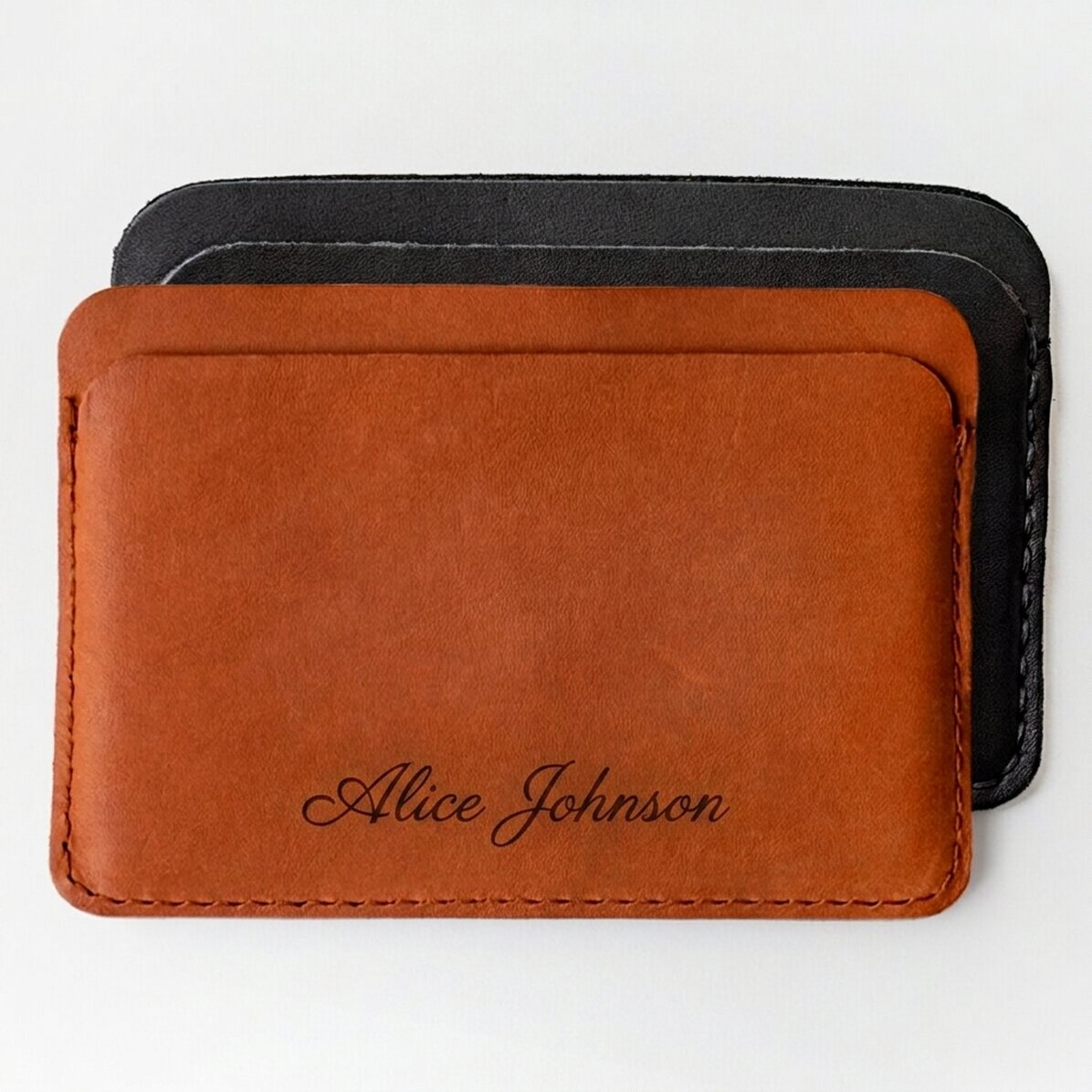 Portefeuille en cuir personnalisé avec un prénom au milieu