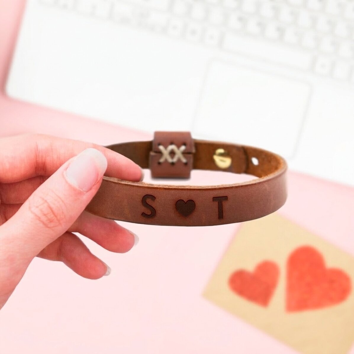 Bracelet en cuir personnalisé avec 2 initiales - Heart