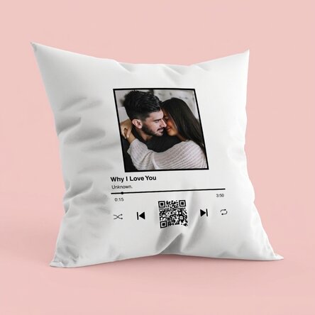 Coussin personnalisé avec une photo, un texte et un code QR - Notre chanson