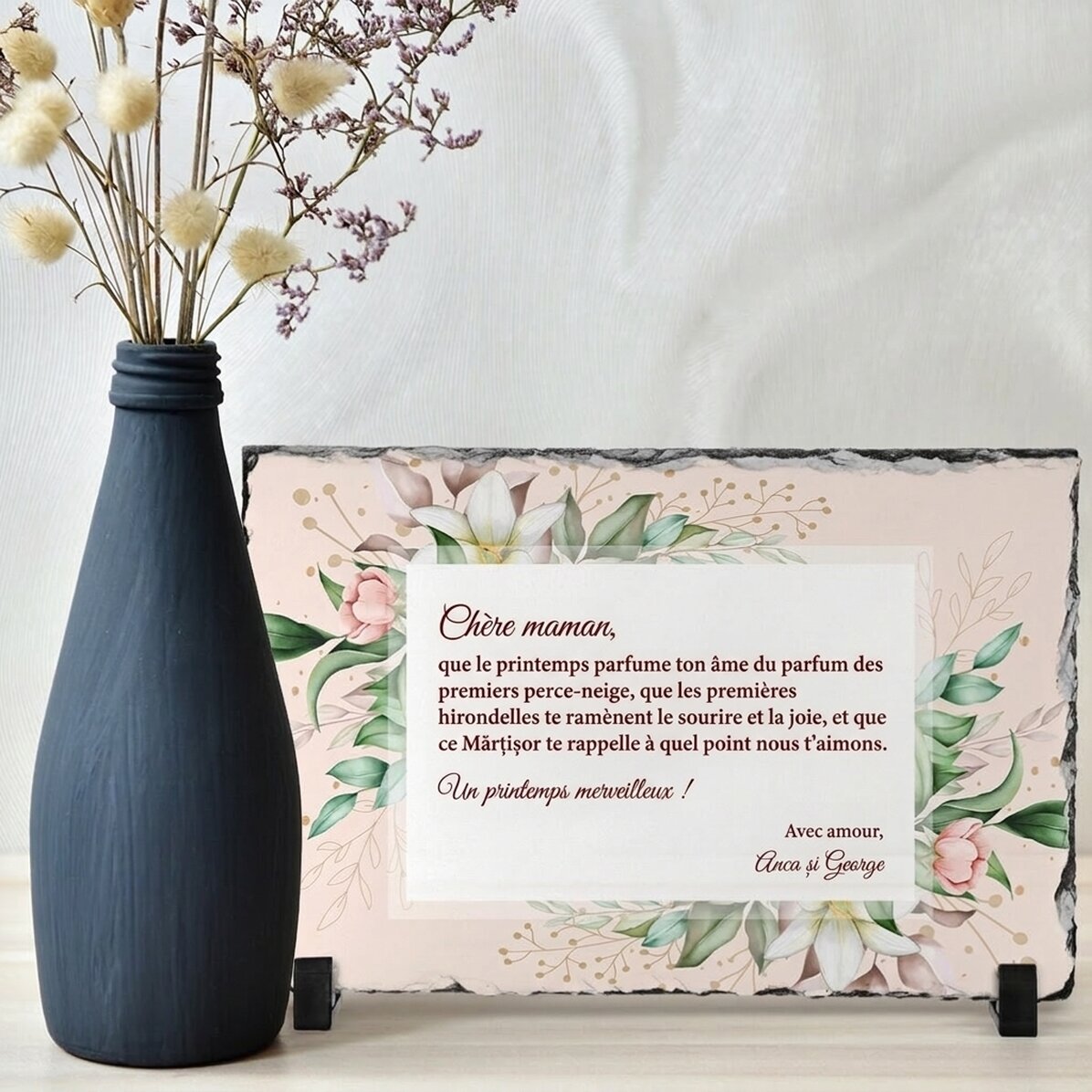 Plaque en ardoise personnalisée avec un message de printemps