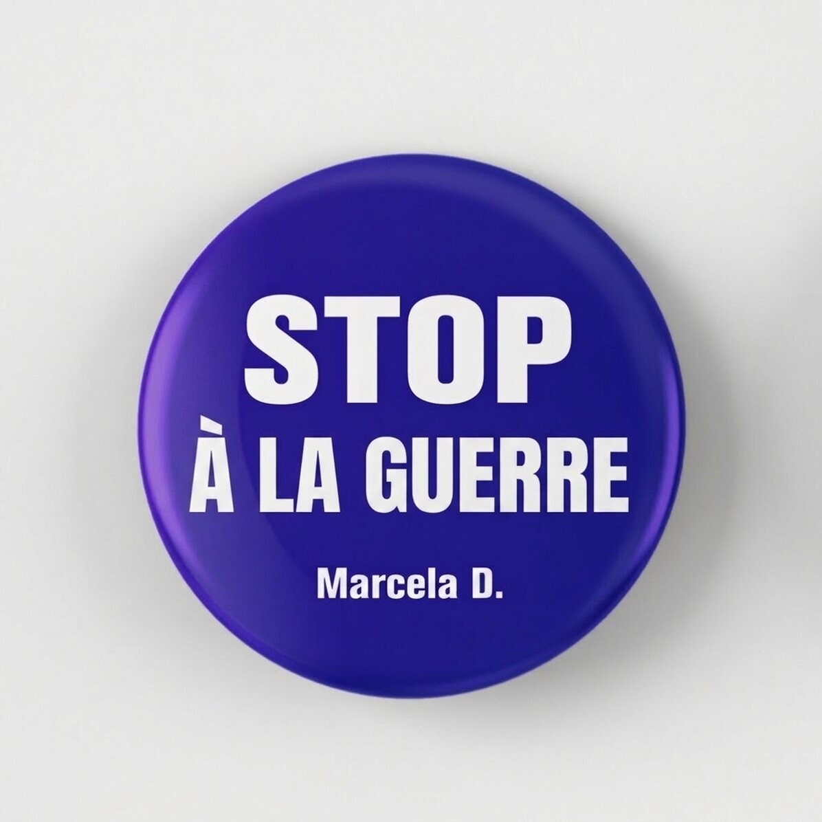 Insigne personnalisé avec nom - STOP WAR