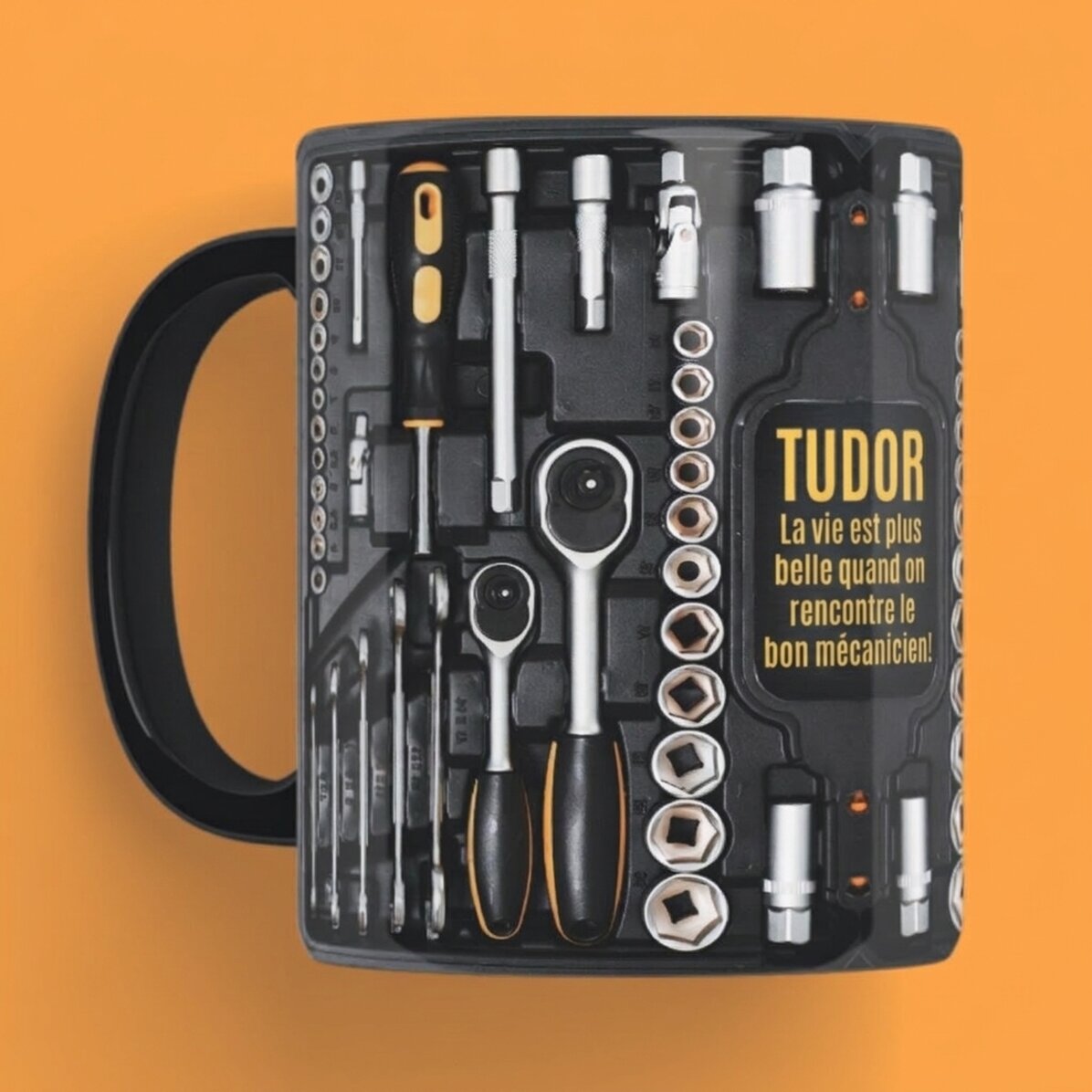 Tasse noire personnalisée avec un message pour un mécanicien
