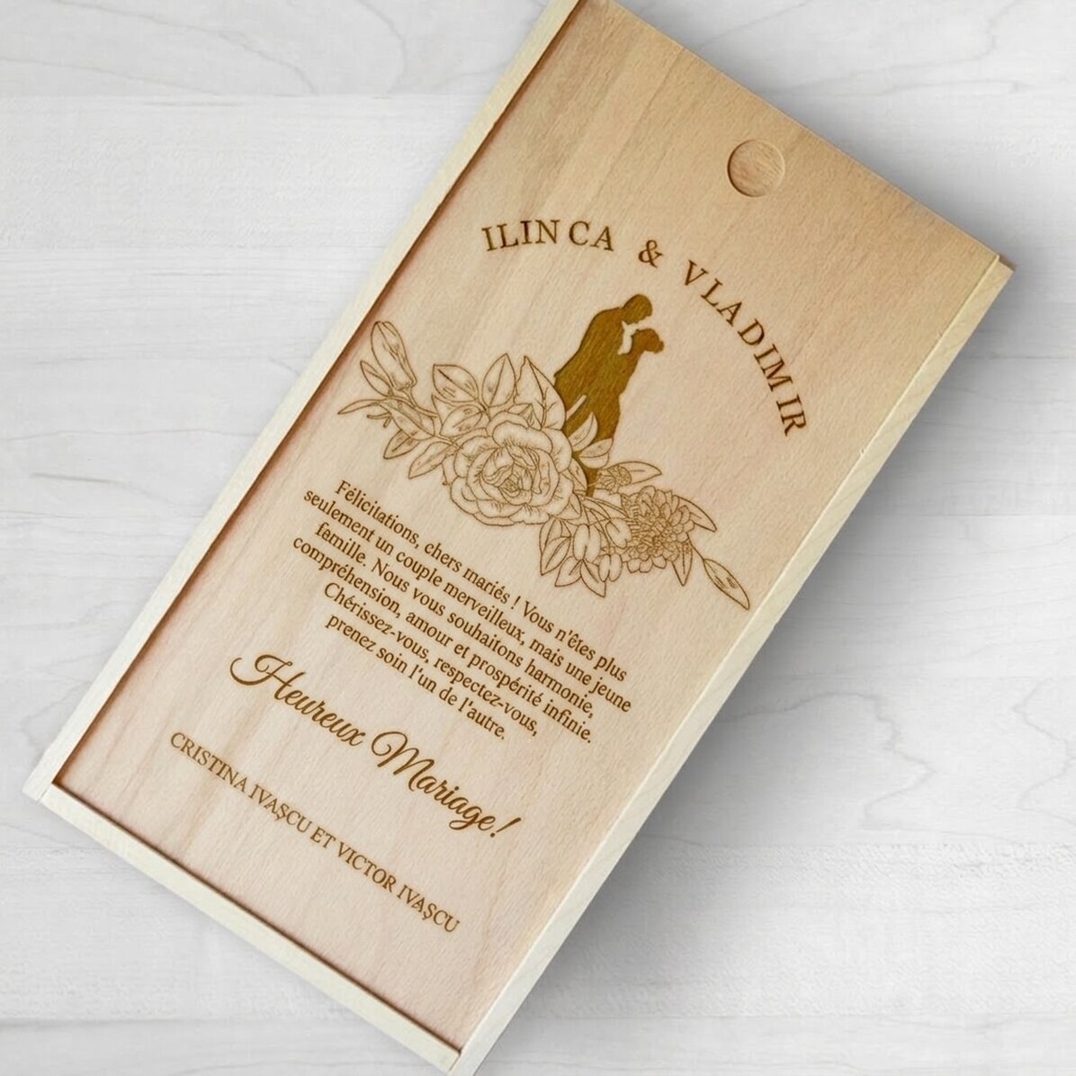 Coffret cadeau personnalisé en bois avec message - Cadeau de mariage