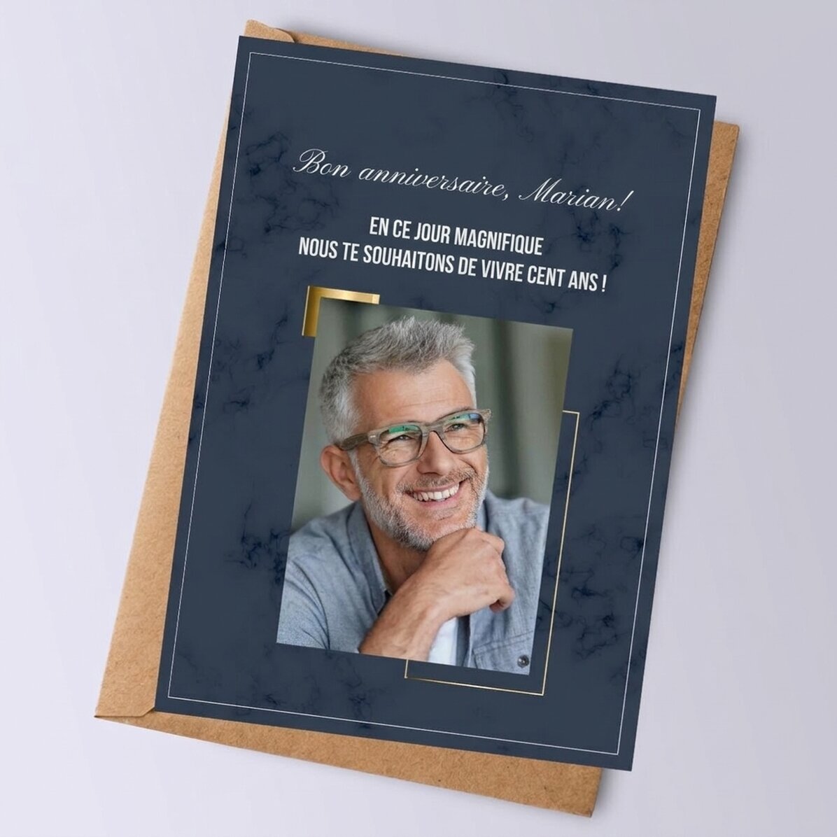 Carte personnalisée avec une photo et un message pour lui