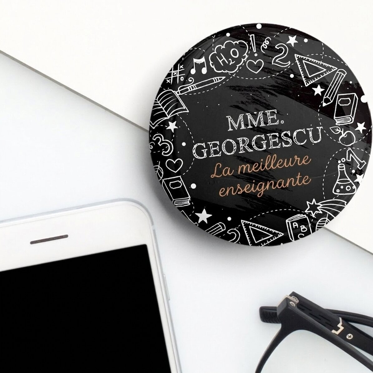Badge personnalisé avec inscription pour les enseignants