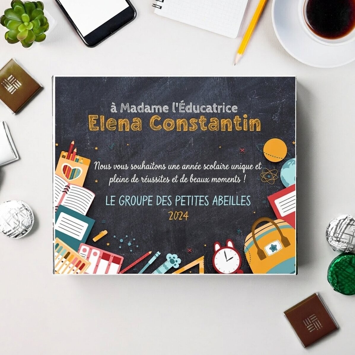 Boîte de bonbons personnalisée avec un message de début d