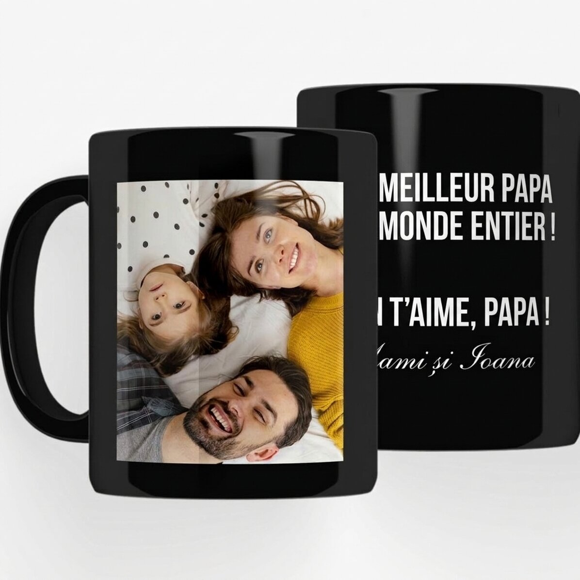 Tasse noire personnalisée avec une photo et un message