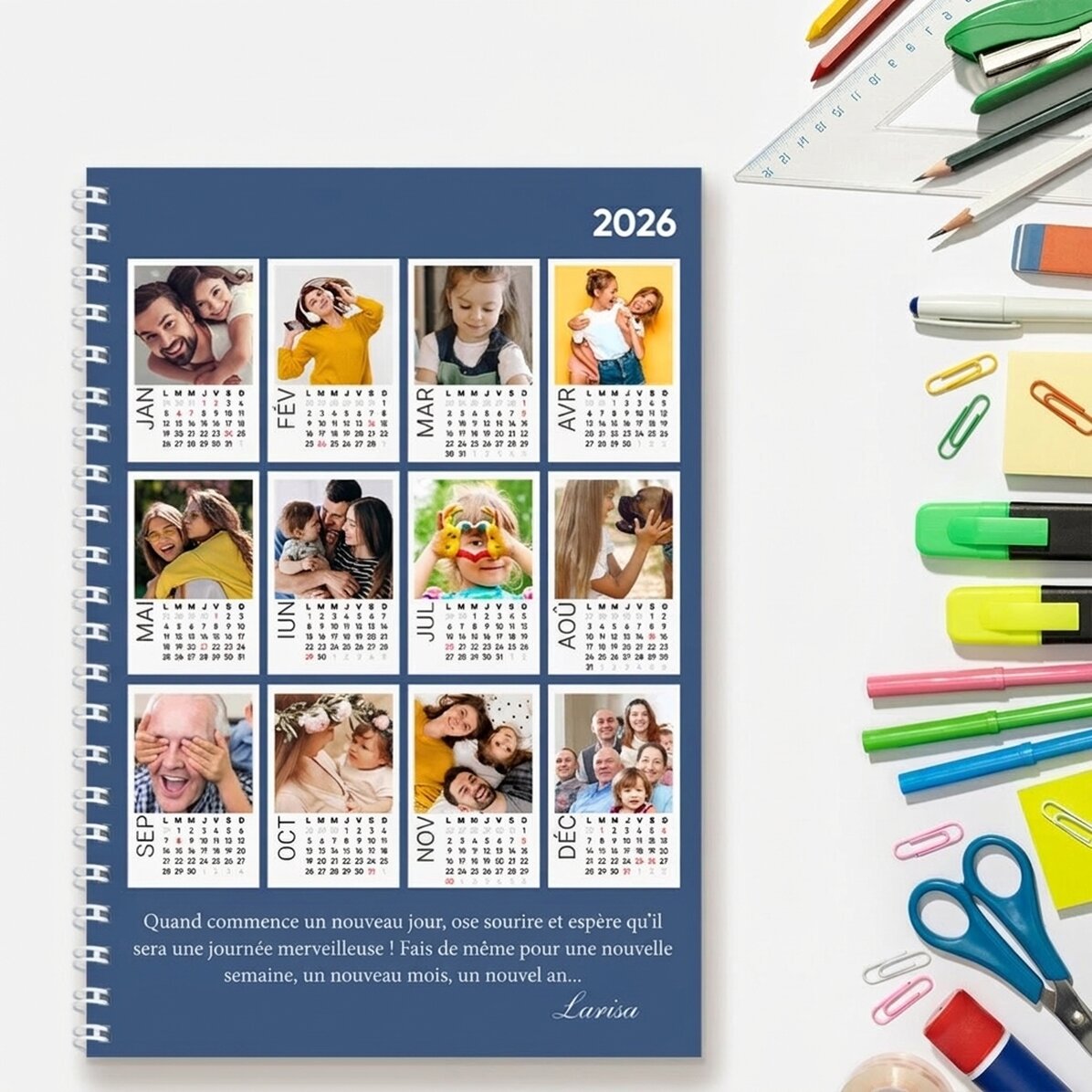 Carnet personnalisé avec 12 photos et du texte - Calendrier