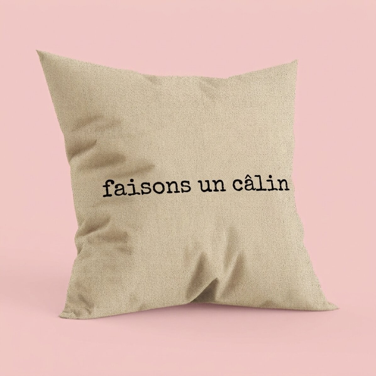 Coussin personnalisé avec inscription - Let