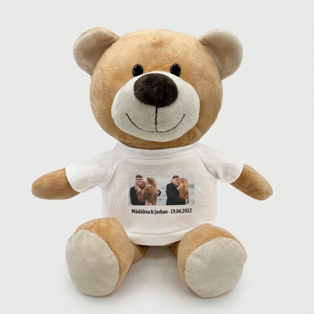Plus un ours en peluche personnalisé avec deux photos et un texte