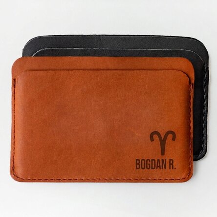Portefeuille en cuir personnalisé avec prénom et signe du zodiaque