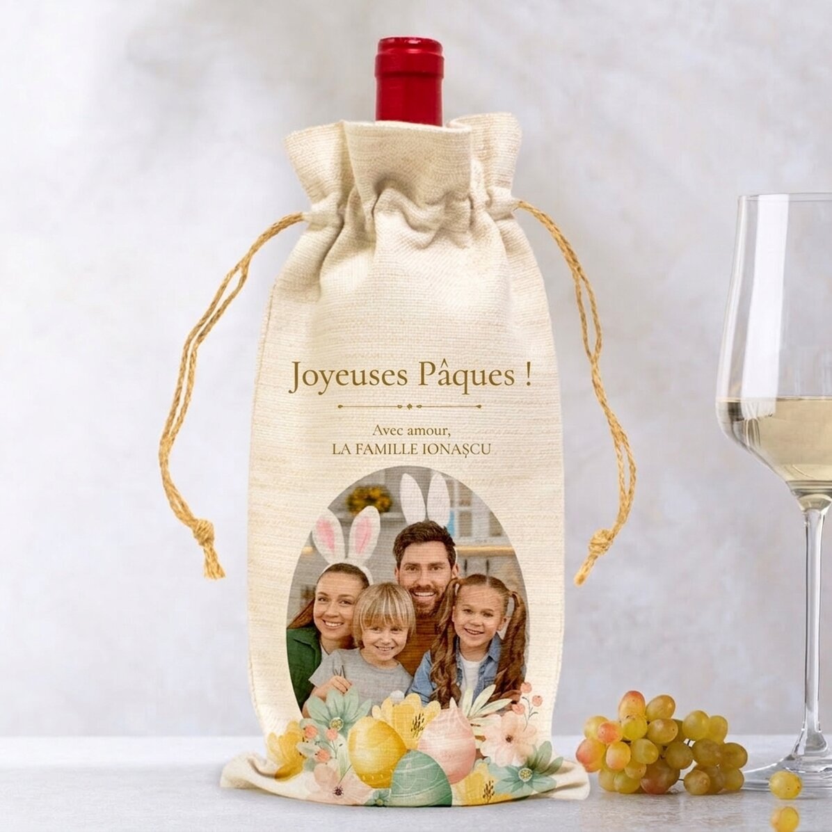 Sachet personnalisé avec une photo et un message pour une bouteille de vin - Lapin de Pâques