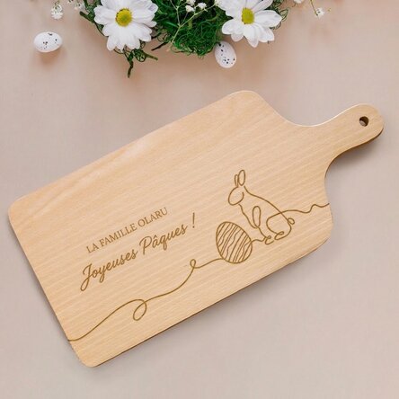 Planche à découper personnalisée avec inscription - Joyeuses Pâques