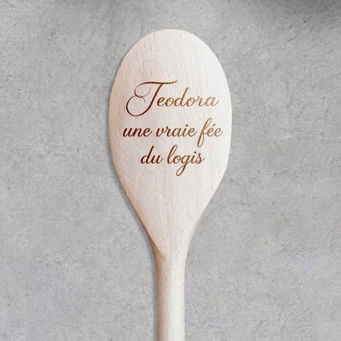 Cuillère en bois personnalisée avec inscription - Gospodina