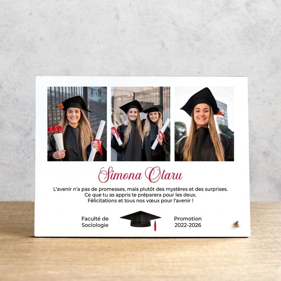 Cadre photo de bureau personnalisé avec 3 photos et un texte - Remise des diplômes