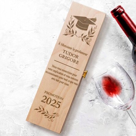 Caisse de vin personnalisée avec inscription - Remise des diplômes