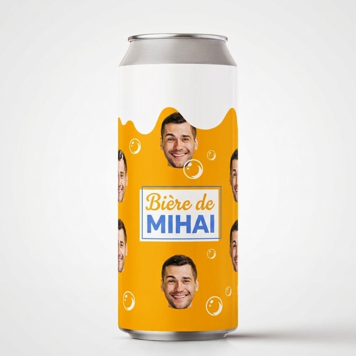 Bière en canette personnalisée avec un texte et une photo