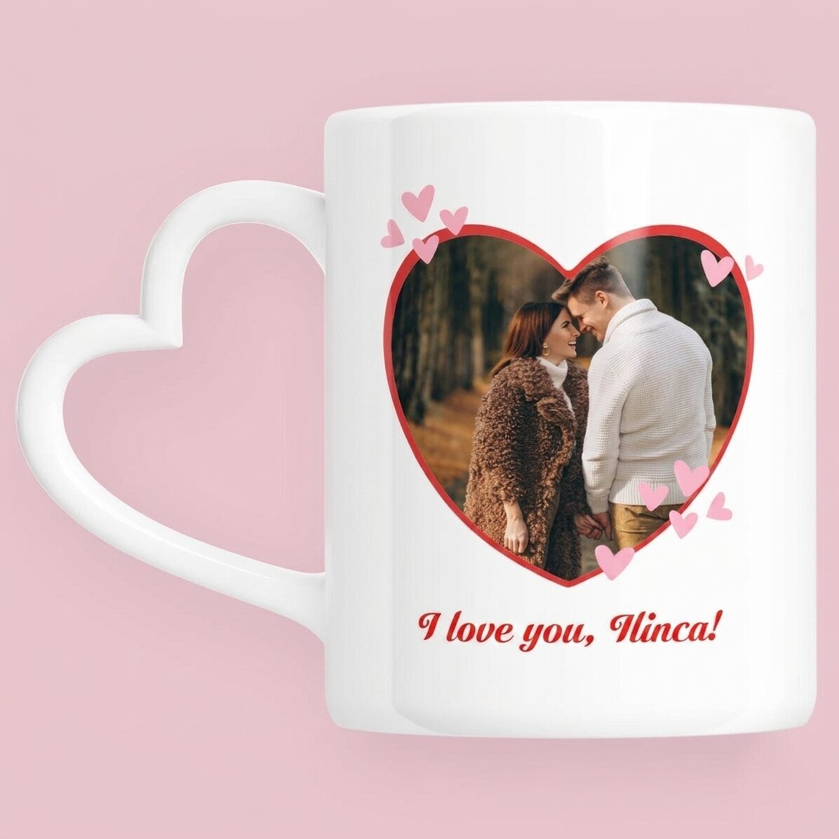 Tasse personnalisée avec une photo et un texte - You&Me - modèle avec anse en forme de cœur