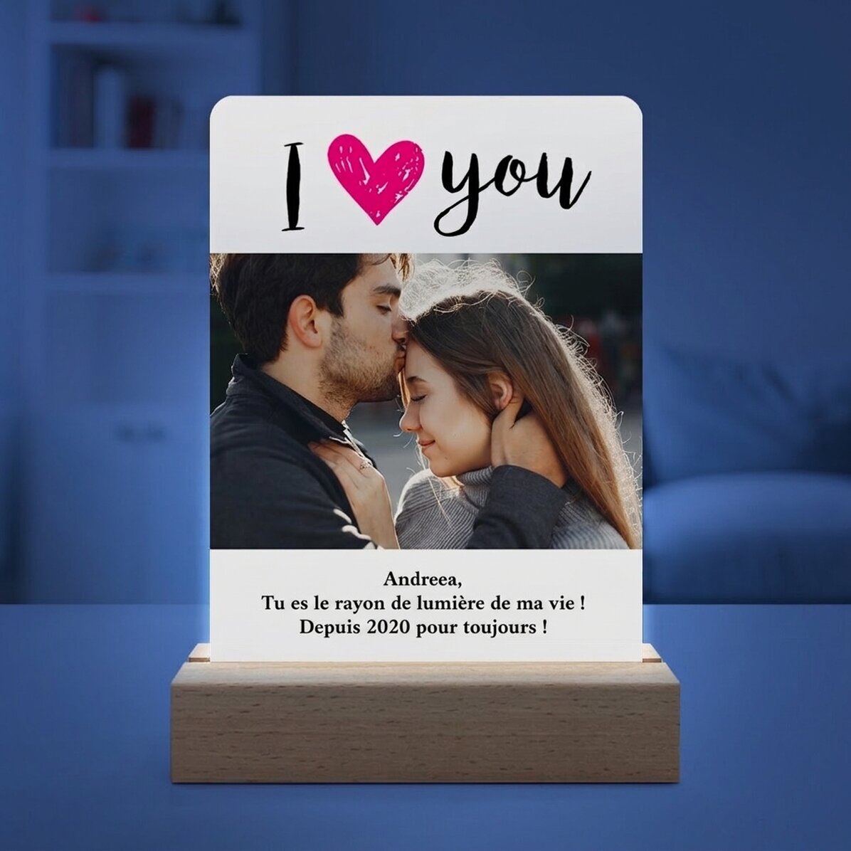 Lampe de veille LED personnalisée avec une photo et un message - « I love you »