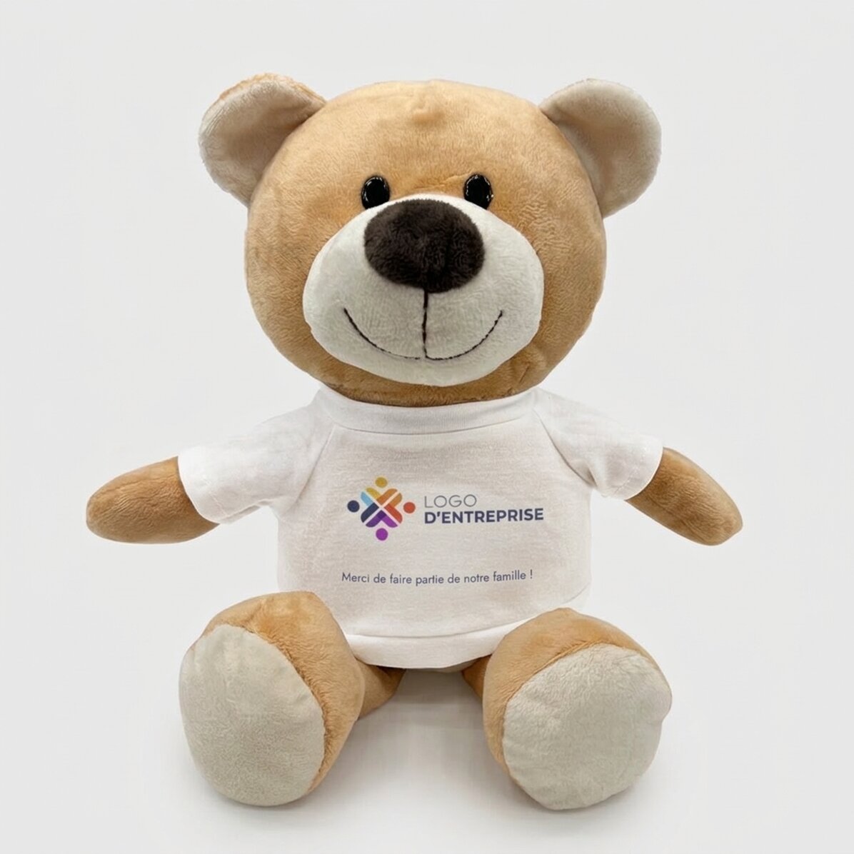 Plus : un ours en peluche personnalisé avec un logo et un texte