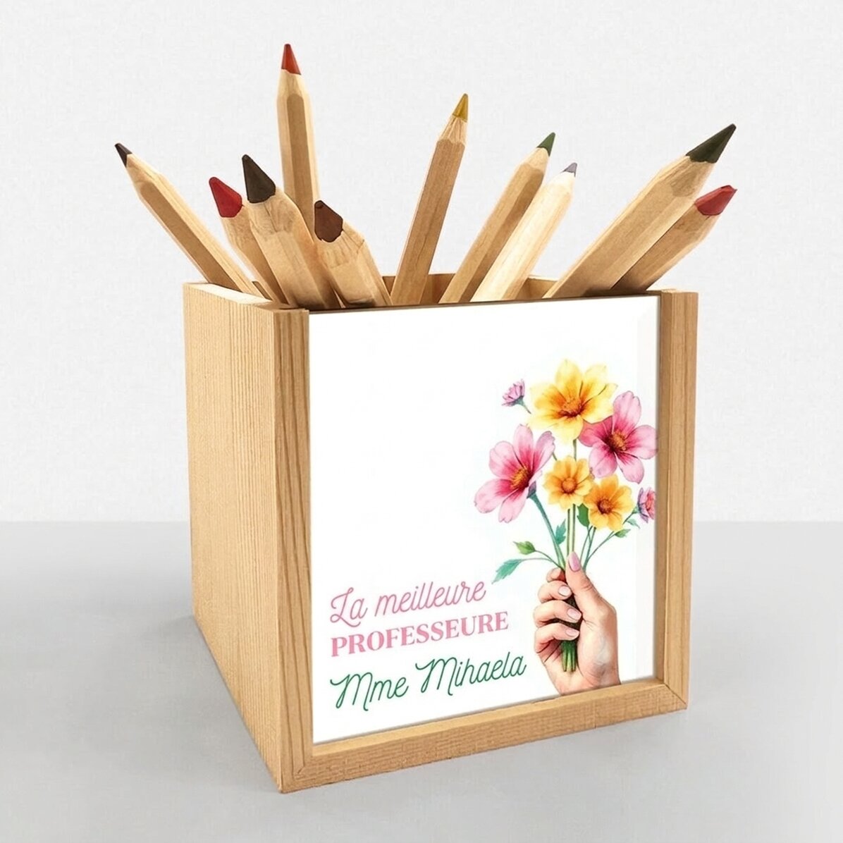 Porte-crayons personnalisé avec inscription - Des fleurs pour toi