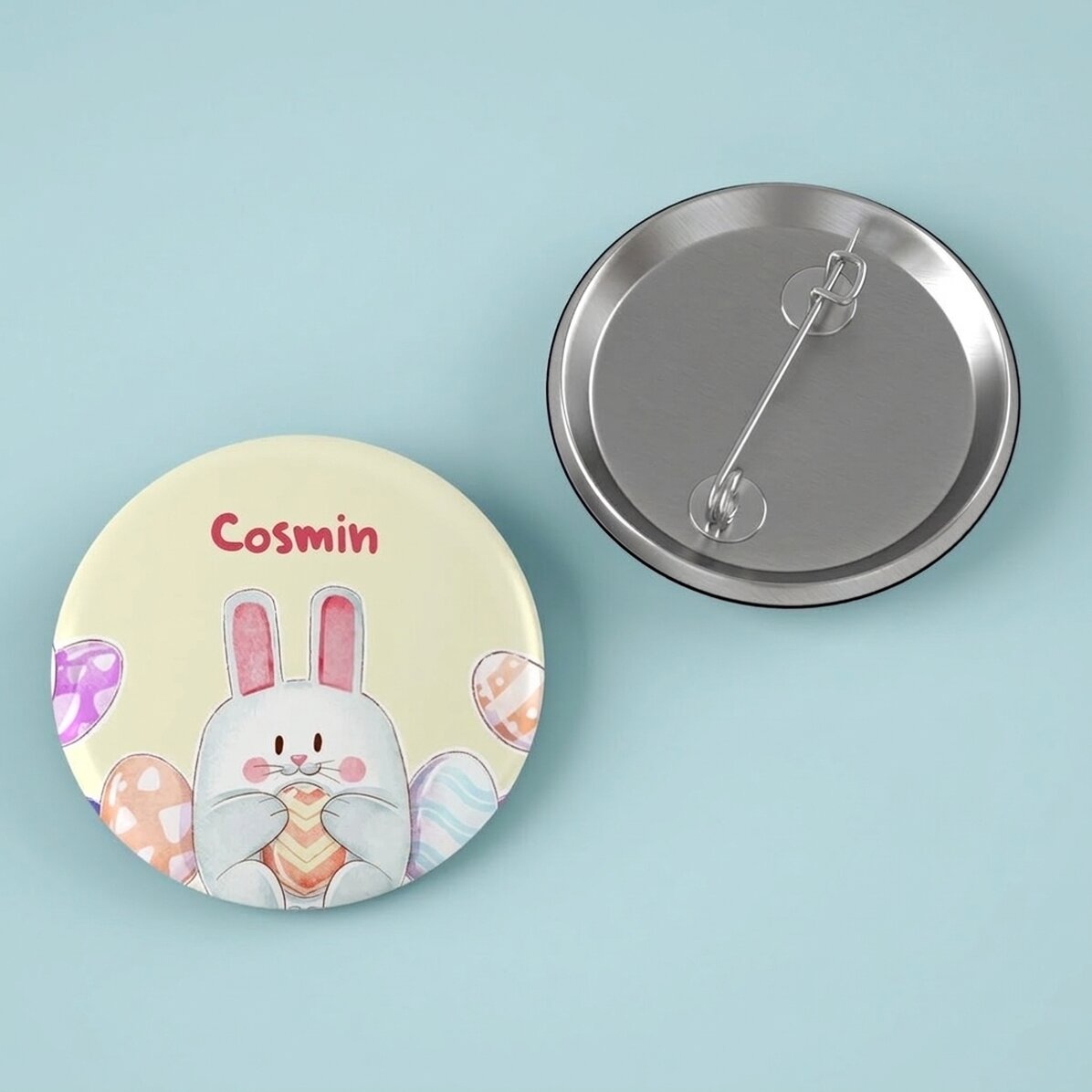 Badge personnalisé avec un message de Pâques - Lapin