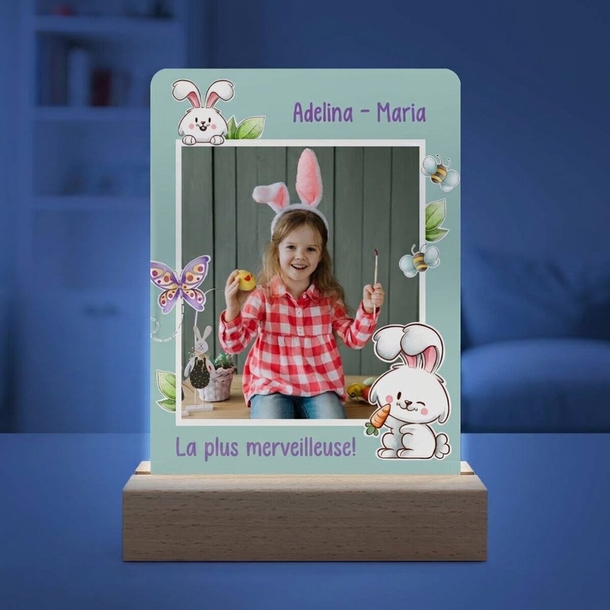 Lampe de veille LED personnalisée avec une photo et un texte - Lapin