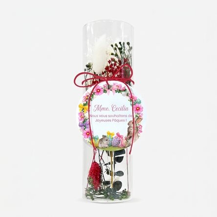 Décoration en verre avec des fleurs stabilisées, personnalisée avec un message pour Pâques