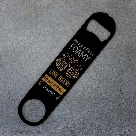 Ouvre-bouteille personnalisé avec l'inscription « Joyeux anniversaire ! »