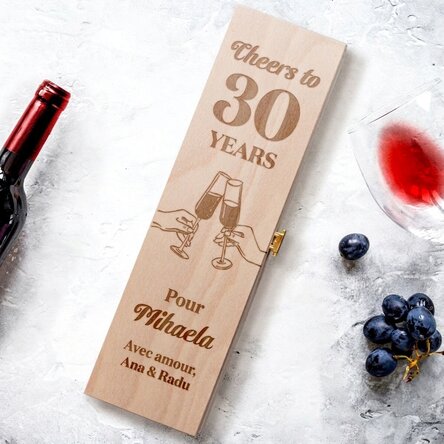 Caisse de vin personnalisée avec un message - À votre santé !