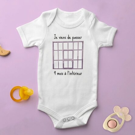Body pour bébé personnalisé avec un texte - 9 mois