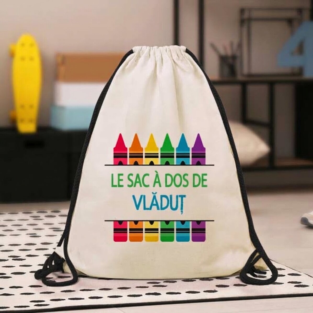 Sac à dos personnalisé avec inscription - Crayons de couleur