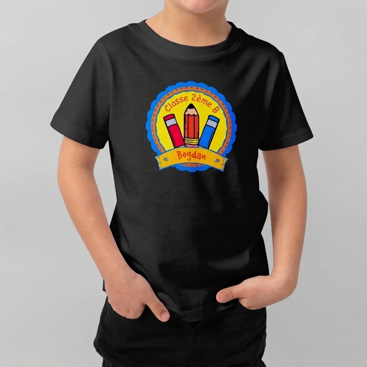 T-shirt en coton pour enfants personnalisé avec un texte - School Badge
