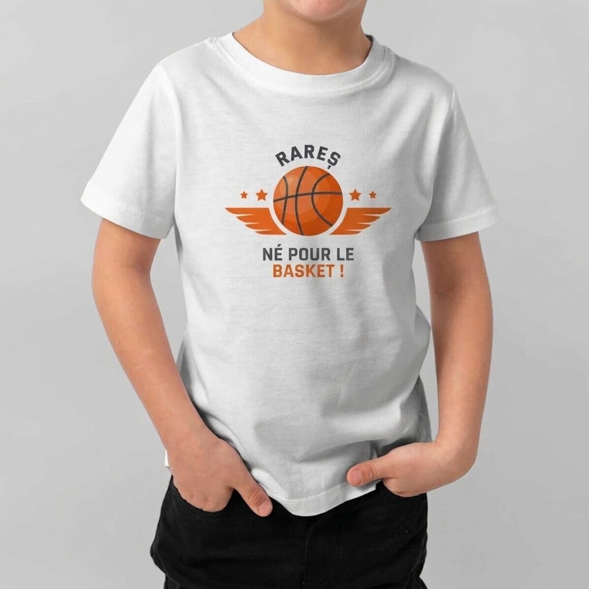 T-shirt en coton pour enfants personnalisé avec un message - Basket