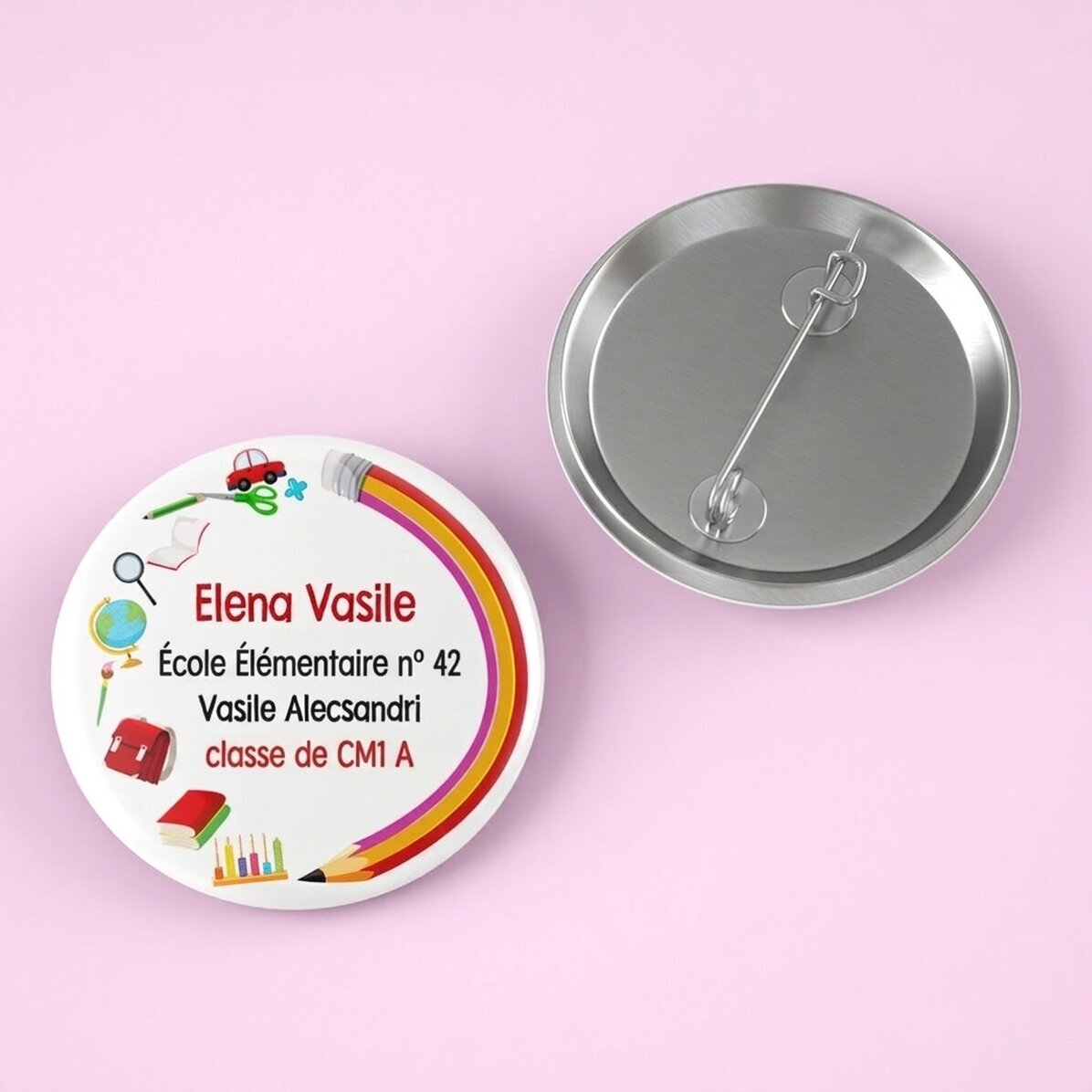 Badge personnalisé avec nom et texte - École