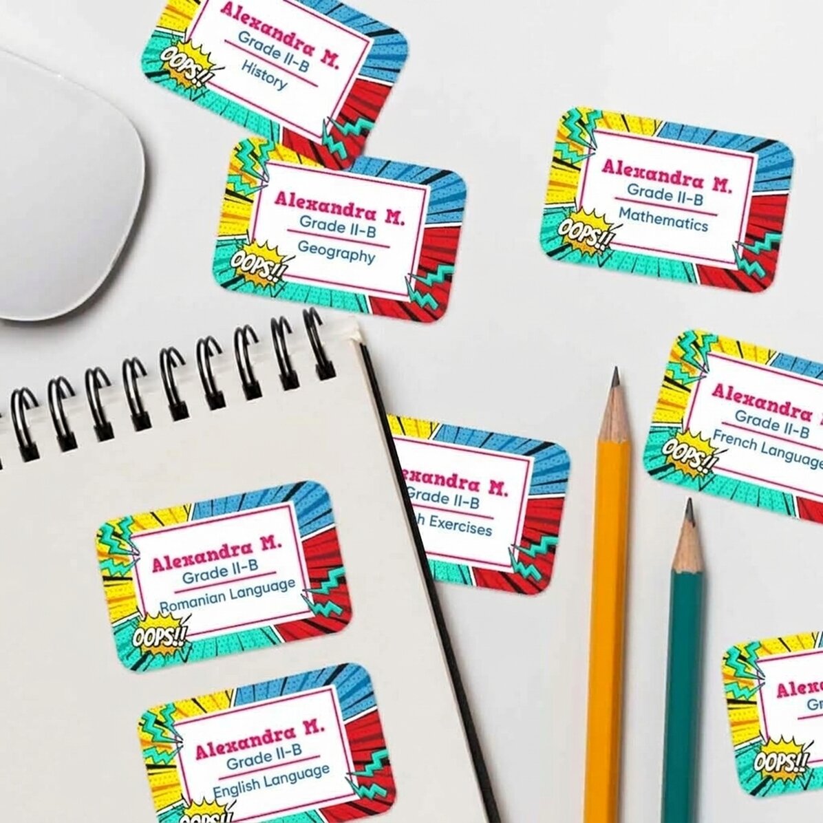 Lot de 8 autocollants (étiquettes adhésives) personnalisés avec du texte - Bandes dessinées