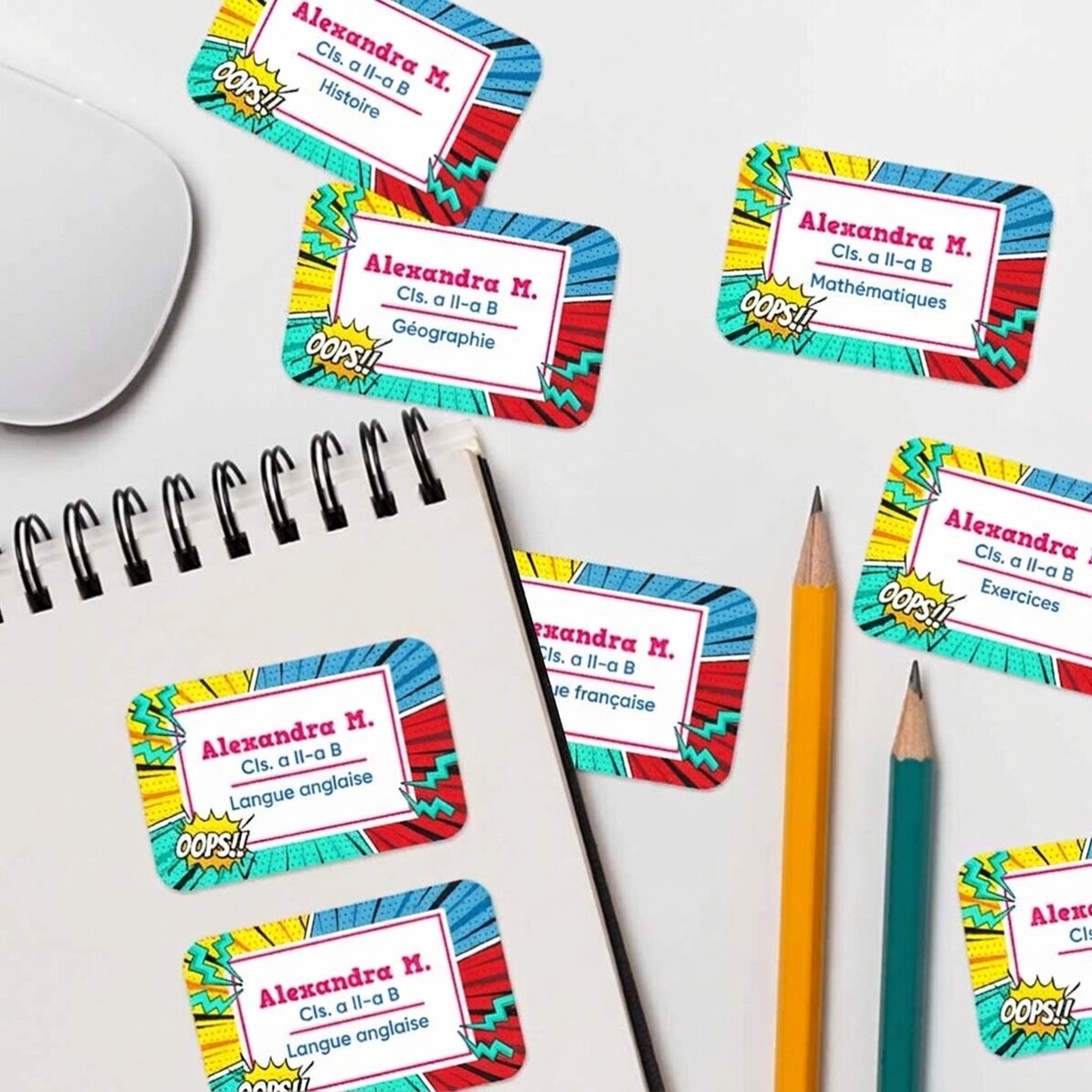 Lot de 8 autocollants (étiquettes adhésives) personnalisés avec du texte - Bandes dessinées