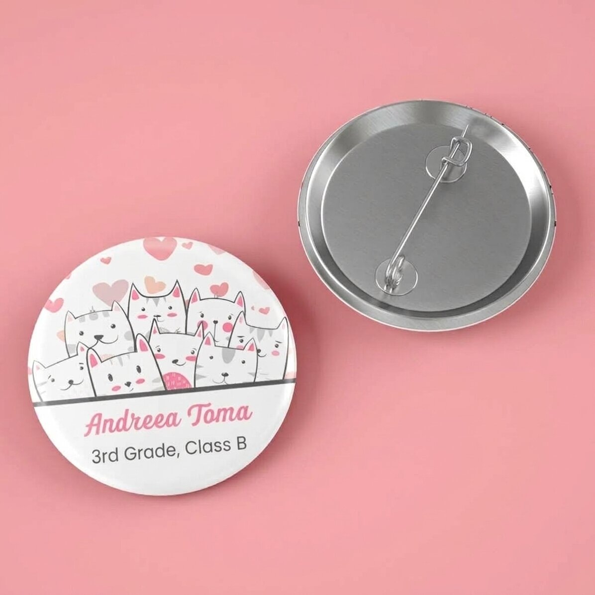 Badge personnalisé avec inscription - Kitty