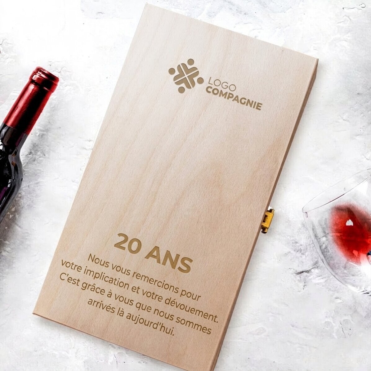 Coffret à vin personnalisé pour deux bouteilles de vin, avec logo et message