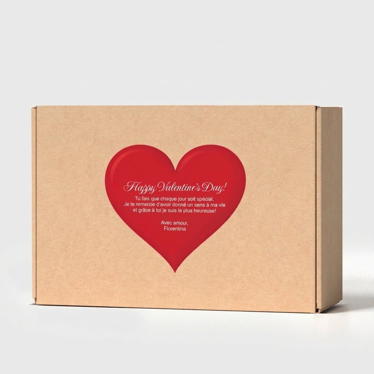 Boîte en papier kraft personnalisée avec un autocollant - Cœur